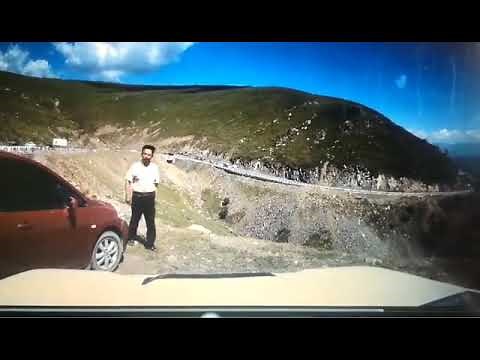 Dashcam records car falling off cliff with passenger still in car !