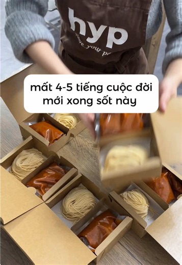 Mất 4-5 tiếng mới hầm xong mà còn k mềm thơm nữa thì thôi đấy!!! Bolognese nhà Hyp sẽ sử dụng hoàn toàn cà chua Ý nhé. #Hyppasta #pasta #cookingset #bolognese #pastahanoi