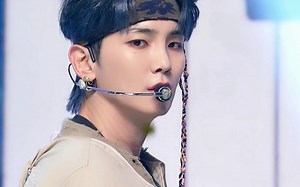 SHINee最新回归曲HARD JUICE首打歌舞台