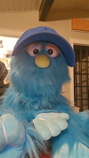 blue at it again 😋