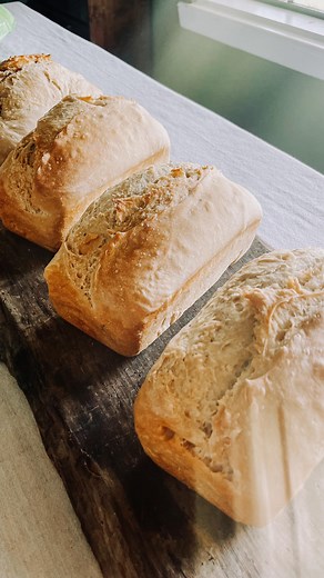 🎉 All bread preorders are READY for pick up! 🍞💛 We can’t wait to see y’all out at the farm today — come grab your loaves, say hey, and soak up the goodness! 🌾🧺 #BreadDay #FreshFromTheFarm #FarmLife #OldRustyGateFarm #ShopLocal #HomemadeGoodness #SeeYallSoon | Old Rusty Gate Farm
