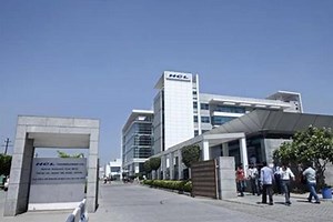 Andhra Pradesh inks deal with HCL Technologies to set up Rs 500 cr research facility