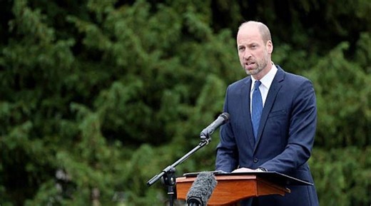 Prince William pays tribute to humanitarian aid workers