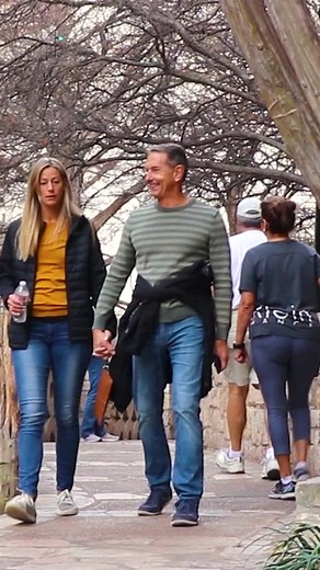 Bushman Prank: A hint of the Legend James Brown #bushman #bushmanprank #texasbushman#scareprank #funnyvideos