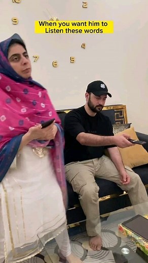 217K views · 2.2K reactions | Best thing on the Internet today 藍藍 @salwamustafakamal . . . #husbandandwife #marriedlife #bridesandyou #inspo #cutenessoverload | Brides & You | Facebook