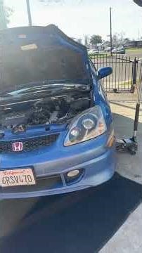Blue si hatchback #automobile