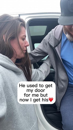 1.9M views · 6.6K reactions | Life has had a funny way of getting us to change roles, but it’s made me more grateful for the things I used to take for granted.❤️#LoveOvercomes #MSWarrior #StrongerTogether #LifeWithMS #UnbreakableBond #CaregiverLife #LoveInEveryStep #ByHisSide #CherishedMoments #TrueLoveNeverFades | Lindsay Wadman Kelly | Facebook