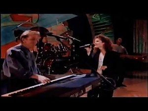 Amy Grant - Baby Baby Live 1992 (34th Annual Grammy Awards)