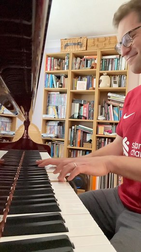 Jon Robyns on Instagram: "I’ve been recovering from a nasty voice stealing virus and the only I’ve found to even begin to exercise creative muscles is the piano. I’m self taught (clearly) and it’s not perfect, but then what is?"