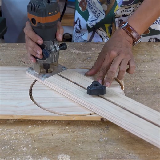 114K views · 1.3K reactions | Impressive Woodworking Tips and Tricks | Smart DIYs & Crafts | Facebook