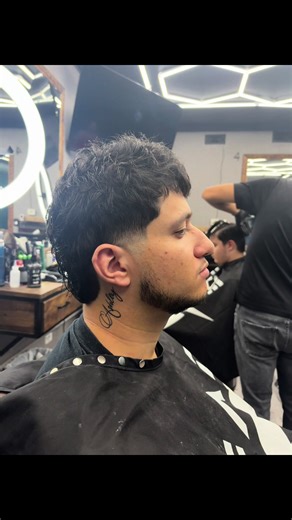 Low Taper Fade: Expert Barbering Techniques
