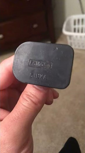 2013 Ford Fiesta radiator fan sensor?