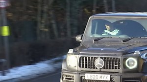 541K views · 49 shares | بسيارات مرسيدس وبينتلي وبورشه.. لاعبو #تشيلسي يصلون إلى التدريبات بعد إقالة مدربهم #لامبارد | Abu Dhabi Sports Channels | Facebook