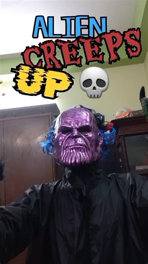 ALIEN Creeps Up😱😱 #shortsfeed #aahat #bhoot #ghost #alien #creepy #crazz #scary #strange #weird