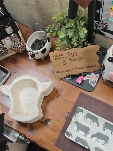 Order #1194-Jan-Really hope you like the Yellow, blue and brown. Thank you for your order. Enjoy your moo's. #mysteryscoops #cowlover #scoop #western #cow #mysteryscoop