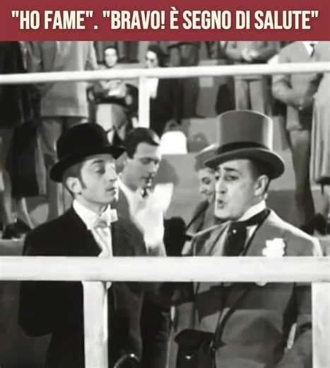 "Vuole che le porga il tergo?" 🤣😂(Totò lascia o raddoppia?) | Cult Italia TV