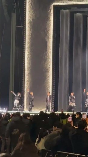 BTS PERFORMS “BODY TO BODY” LIVE IN SEOUL