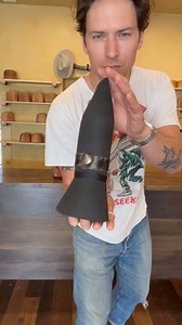 This Packable Reashapeable roll up hat concept is something I’ve been wanting to try out for a while now, and since I had an extra Feather 🪶 Weight Beaver fur felt available, I decided to give it a go. Because the felt is so light weight, you are able to roll it up and secure it with the leather strap and store it in your suitcase or briefcase. (Since I’m an old man, I carry this @willleathergoods briefcase to the shop everyday. ) once you unroll it and pop the hat back into shape, you can then