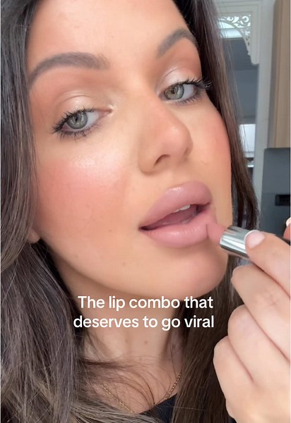 MAC Oak Lip Liner and Blankety Lipstick Combo