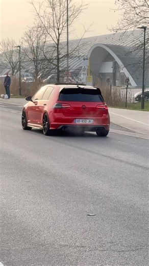 Golf 7R Pops & Bangs