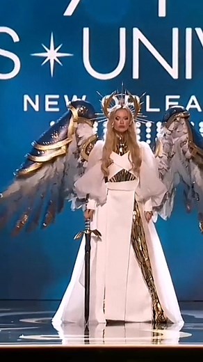 Ukraine National Costume: Best in 71st Miss Universe