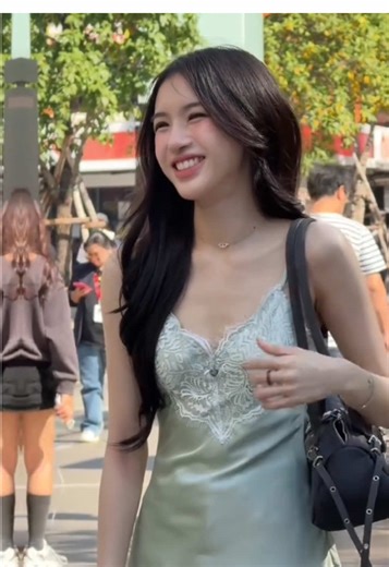 Ðại đại đi cổ tẻn tẻn nhưng mà cổ đẹp 😘 #pangjiewr #blejie #fyp