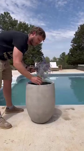 6.7M views · 10K reactions | DIY umbrella stand! ☀️⛱️ Comment LINK...