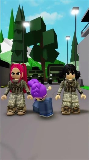 Huntrx turned into military soldiers 😱🪖 #roblox #robloxshorts #shorts