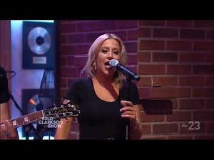 Kelly Clarkson sings "Bang Bang" by Jessie J Live Concert Performance 2019 HD 1080p
