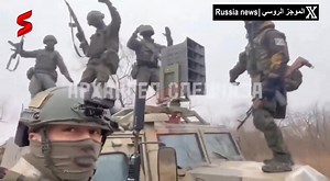 967K views · 15K reactions | ⚡️ غـيـر عـادي: الجنود الروس يعزفون الموسيقى للوحدات الأوكرانية المحاصرة… تختبئ بلا طعام ولا إمدادات. . #قناة_SUMMARY #روسيا #اوكرانيا #EDEX2025 #محمد_ممدوح #امريكا #عاجل | Summary Channel | Facebook