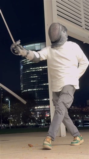 fencing sabre training #attackonthepass