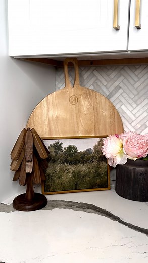 Comment “tree trivet” for the link or you can check the link in my bio. These tree trivets are not just a super cute holiday decor, but they are also functional. I think I might keep mine out all year. | Marina_Ivanova