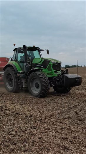 DF TTV 8280 + Pottinger Terrasem C6 #agriculture #farming #work #tractor #deutzfahr #machine