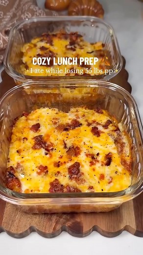 MaKayla Thomas on Instagram: "loaded single serve corn casserole bowls but make them high protein, low cal ✨ holiday food can absolutely fit our goals year round 👏🏼 From my FIT & FED cookbook When you’re ready to quit playing about your goals but don’t know what to do or where to start—check out my follow along fitness plans + realistic cookbooks 💪🏼 makaylathomas . com #thanksgivingrecipes #healthymeals #mealideas #mealprep #quickmeals"