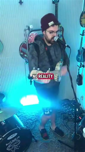 Seventeen - Sex Pistols (Backpack Drum Cover) #sexpistols #onemanband #banjo