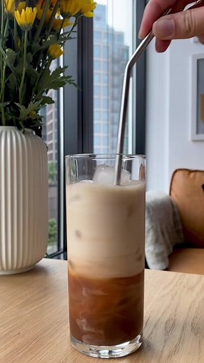 Delicious Fall Drink Combo: Black Tea with Maple Syrup