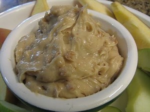 Creamy Caramel Apple Dip - Lynn's Recipes