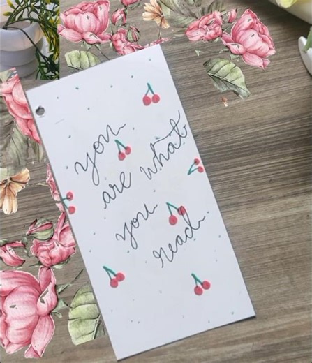 Easy & simple bookmark idea #shorts #youtubeshorts #bookmark #diy #viral