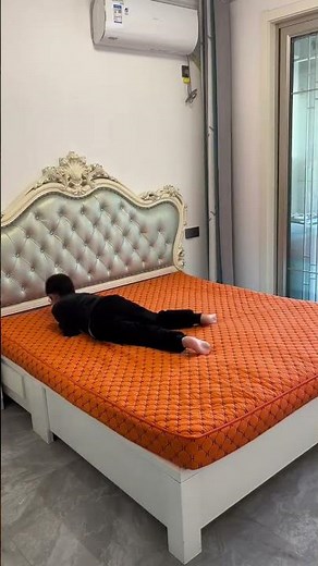 This Mattress is So Soft I Could Roll Forever 😲You Won’t Believe How Comfortable This Bed Is! 🛏️