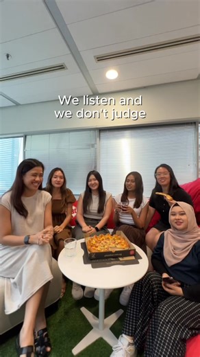 3.5K views · 16 reactions | We listen and we don’t judge, ✨ Pizza Hut edition ✨ | Pizza Hut | Facebook