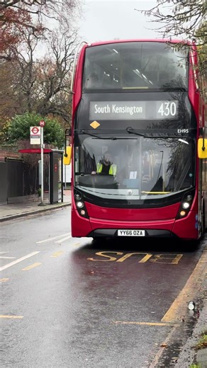@Jay_Boshhh94 flooring EH95 - YY66OZA on route 430 #londonbuses #busdriveroftiktok #fyp