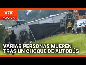 Accidente de autobús ocurre después que el conductor pierde el control a toda velocidad