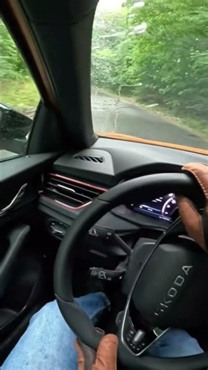 The King of City SUVs? 🏙️ Škoda Kamiq POV