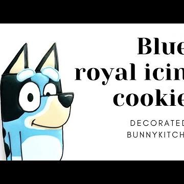 How to decorate Bluey cookies with royal icing