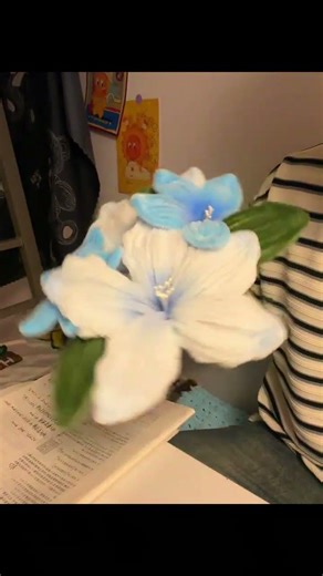 How to Win Your BFF Over With a Twisted Stick Flower Craft