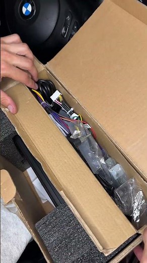 Installing a CarPlay Stereo in My BMW E39 | Eonon Head Unit Upgrade