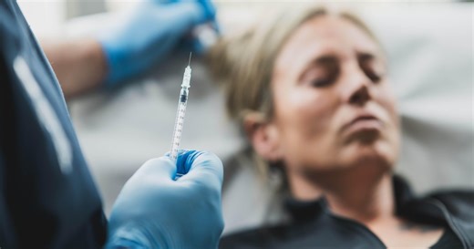 South Florida skincare worker accused of stealing $30,000 in Botox‑like drugs, selling home inject