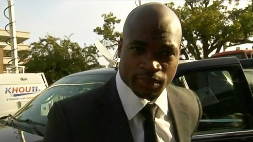 Adrian Peterson Gets December Trial Date