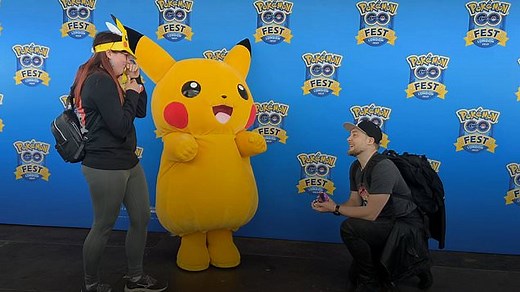 Video: Pokemon-obsessed couple get engaged in front of Pikachu