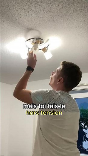 Le dépannage le plus facile en électricité 😂 (lampe qui clignote)